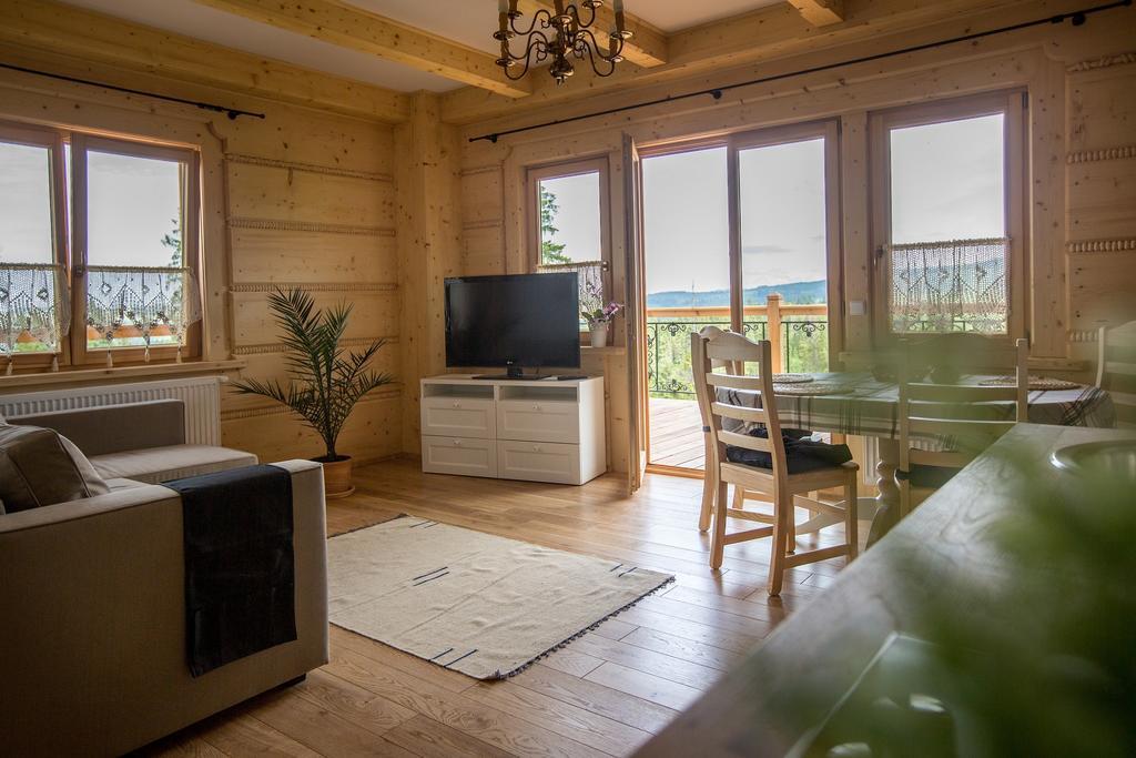 Dom Pod Smokami Apartment Bukowina Tatrzanska Ruang foto