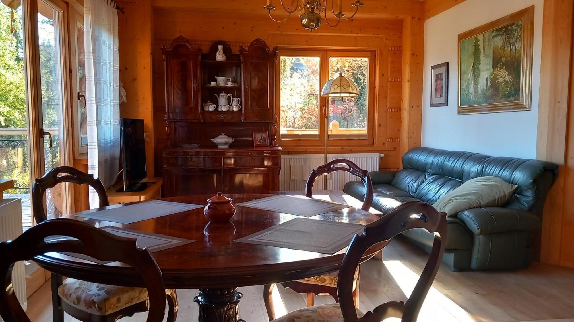 Dom Pod Smokami Apartment Bukowina Tatrzanska Bagian luar foto
